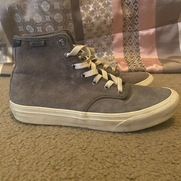 Authentic Suade Vans with Aztec. - Picture 6 of 6